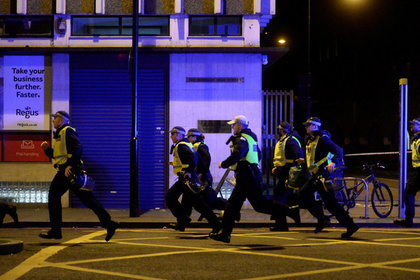 Полиция назвала нападения на людей в Лондоне терактами