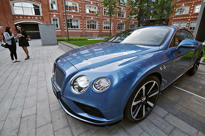 Россияне стали чаще покупать Maserati и Bentley