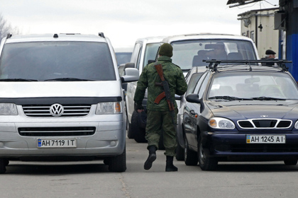 Украинец с «Сайгой» на Mercedes попытался въехать в ДНР