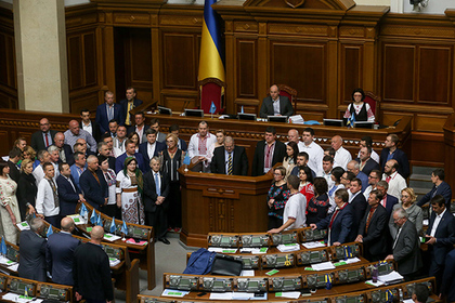 В Раде предложили наказывать за игнорирование и унижение украинского языка