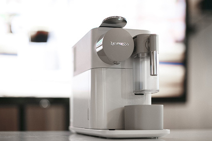 Nespresso представил самую компактную машину для кофейно-молочных коктейлей