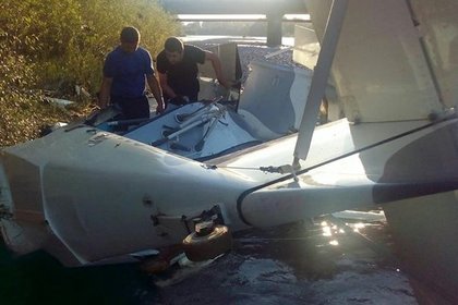 В Абхазии разбился самолет с туристами из России
