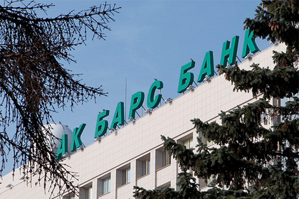 В Екатеринбурге грабители вынесли из банка 3,5 миллиона рублей