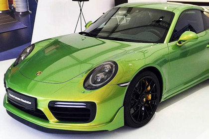 Новая краска для Porsche обошлась дороже самого автомобиля