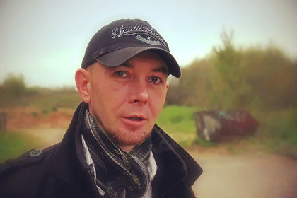 Обвиненный в экстремизме бард из Дна бежал в Финляднию