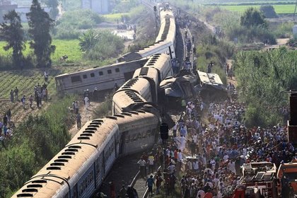 Советник министра транспорта Египта умер после посещения места аварии поездов