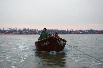 Украинские пограничники в Азовском море досмотрели российское судно