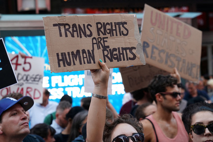 Россия обогнала Европу по интересу к порно с трансгендерами