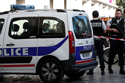 Убийцей женщины с детьми на вокзале во Франции оказался ее муж-полицейский