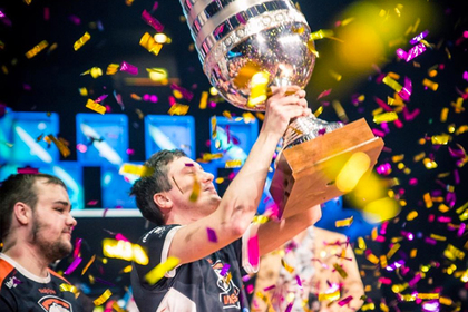 Киберспортсмены ESforce стали чемпионами мира по Dota2 и CS:GO