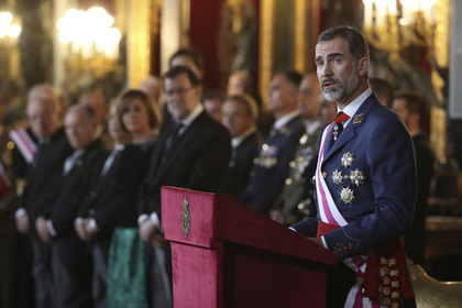 Король Испании обвинил власти Каталонии в нарушении конституции страны