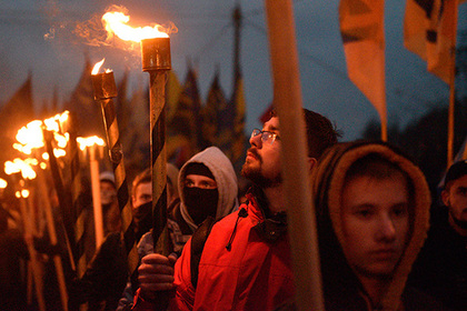 На Украине сообщили о подготовке гигантского марша на Крым
