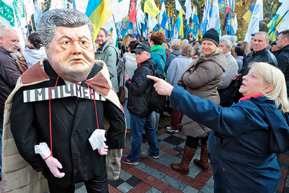 Порошенко поссорился с Аваковым из-за разгона нового Майдана