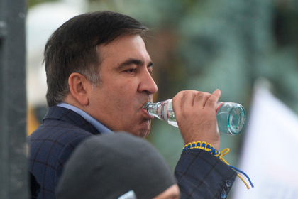 Саакашвили рассказал о ночевке в палатке у здания Рады