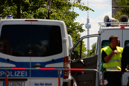 В Берлине полиция арестовала исламиста с большим количеством оружия