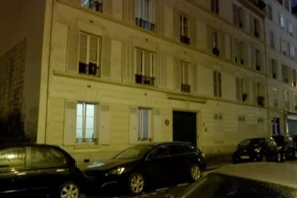В жилом доме в Париже нашли мощную бомбу из газовых баллонов