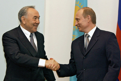 Назарбаев вспомнил о выпитом с Путиным в Челябинске пиве