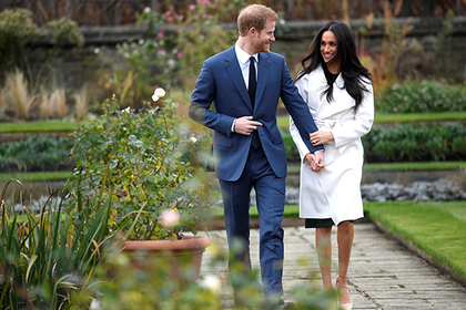Пальто невесты принца Гарри привело к интернет-коллапсу