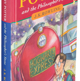 Первую книгу о Гарри Поттере купили за 140 тысяч долларов