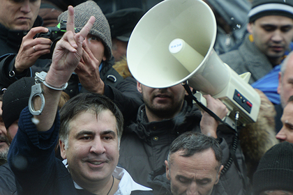 Порошенко узрел «руку Москвы» в освобождении Саакашвили