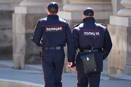 Российским полицейским разрешили отдыхать в Таджикистане и еще 12 странах