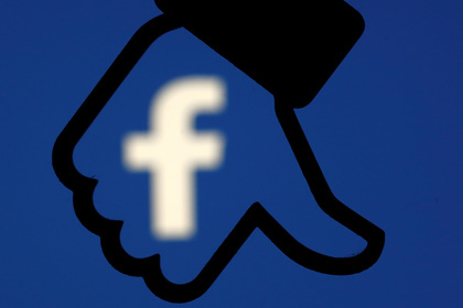 В Facebook и Instagram произошел сбой