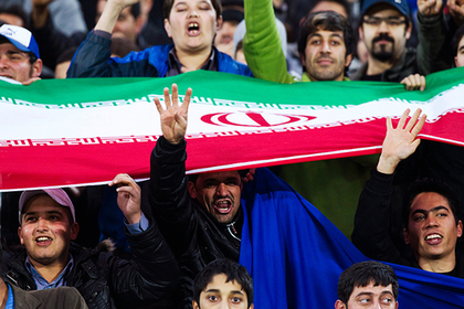 Иранка притворилась мужчиной для посещения футбольного матча