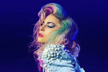 Леди Гага прервала мировое турне из-за сильных болей