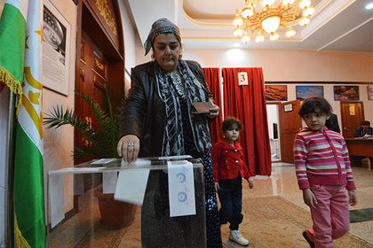 Ради президента Таджикистана и его сына изменят выборы