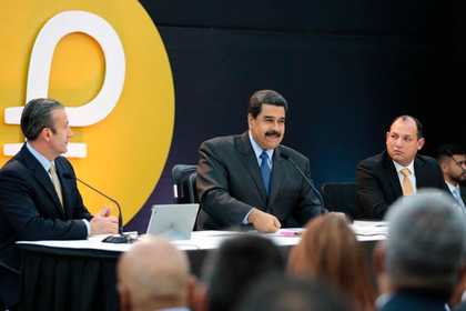 Венесуэла распродала своей криптовалюты на 700 миллионов долларов