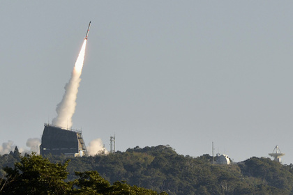 Япония запустила самую маленькую ракету-носитель