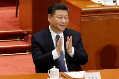 Китайскому лидеру разрешили править бессрочно