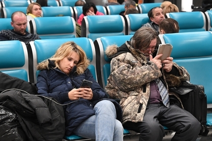 Ученые нашли связь между смартфонами и разрушением психики