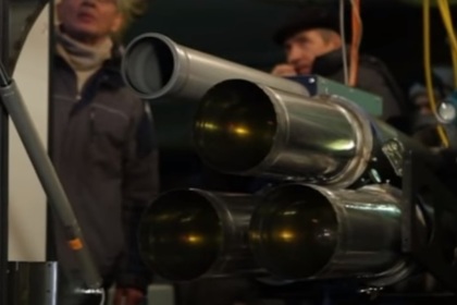 В корпусе российского лазера разглядели канализационную трубу