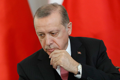 Эрдоган назначил досрочные выборы президента