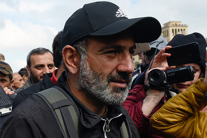 Лидер армянской оппозиции объявил о возобновлении протестов