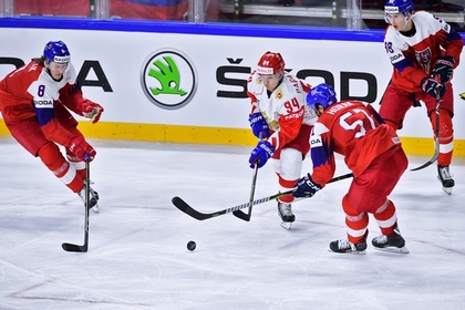 Чехи нанесли России первое поражение на чемпионате мира по хоккею