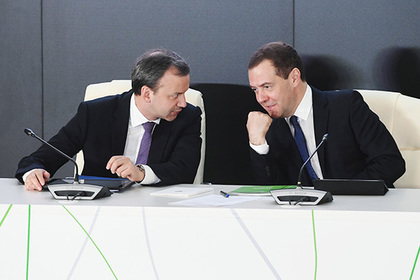 Медведев предложил Дворковичу новое место работы