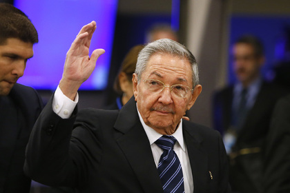 Рауль Кастро пережил операцию и узнал о катастрофе Boeing 737