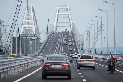 Украинцам посоветовали и отсоветовали взорвать Крымский мост