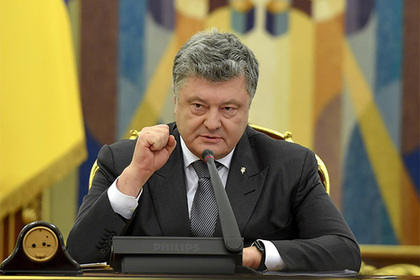 Выступивших против Порошенко украинских морпехов уволили в запас
