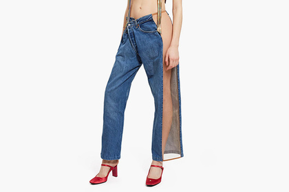 Девушек оденут в «полуголые» джинсы