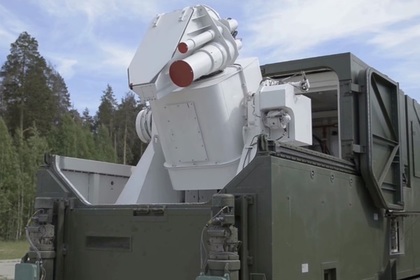 Новейший российский боевой лазер поместили в фургон