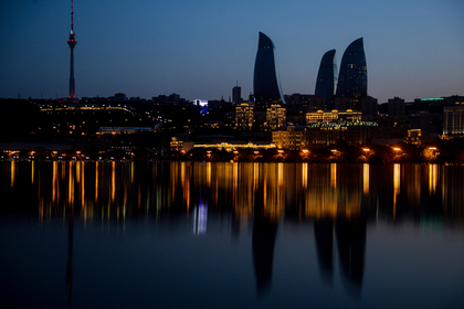 Баку погрузился во мрак из-за взрыва