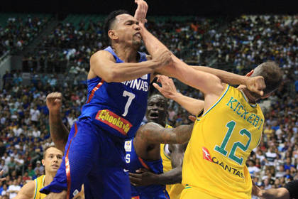 Баскетболисты сборных Австралии и Филиппин устроили массовую драку на паркете