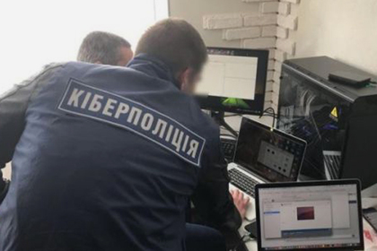 В Киеве в офис оппозиционной партии ворвались автоматчики