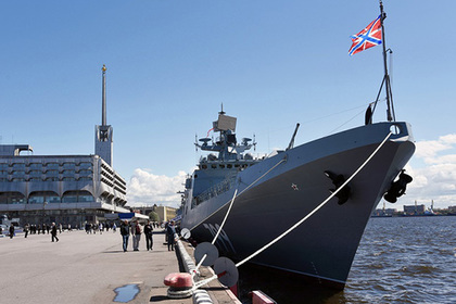 Британцы присмотрели за российским фрегатом в Ла-Манше