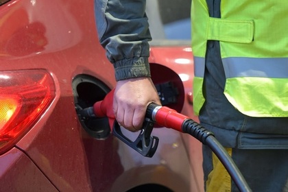 Ценам на бензин предрекли рост