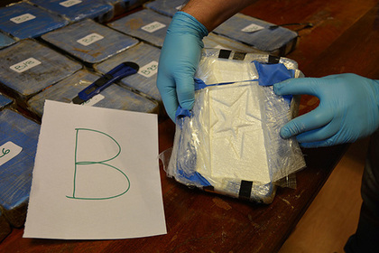 Семью поставщика «посольского кокаина» заподозрили в контрабанде