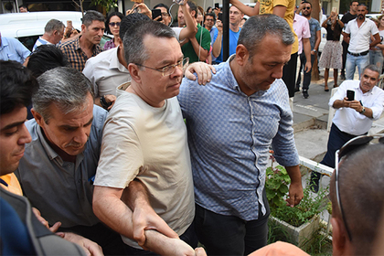 Турецкие министры попали под санкции США из-за пастора